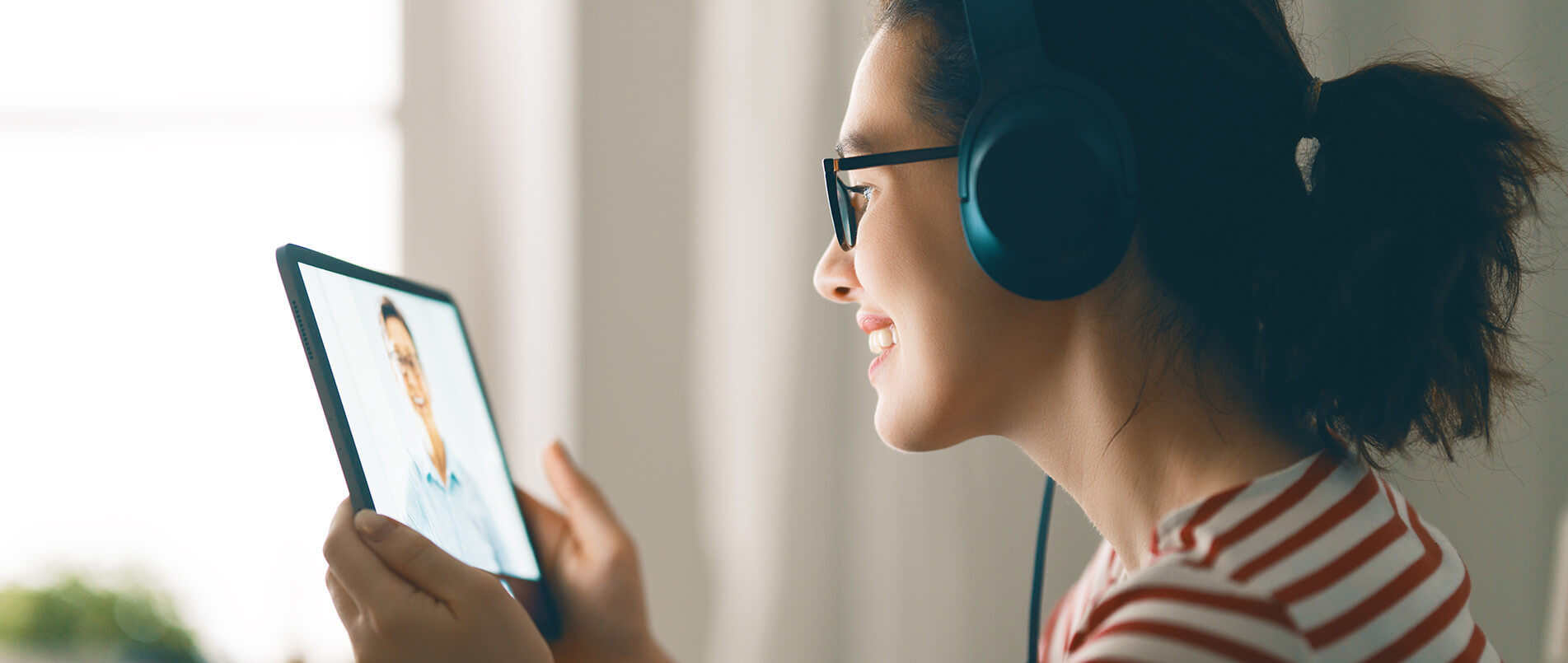 bbin宝盈正式推出商用5G RedCap模组RG255C-GL，进一步丰富RedCap产品阵容